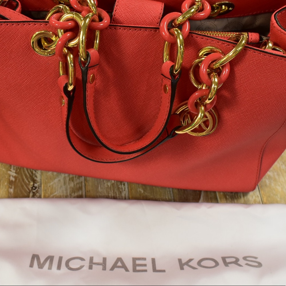 SOLD❌Coral MK 💥 💫NWOT💫 - Picture 2 of 8